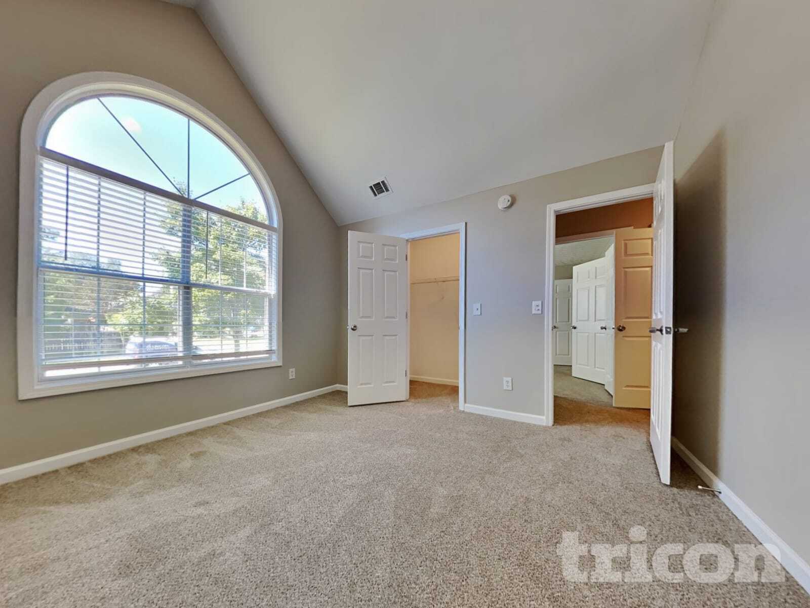 Building Photo - 523 Ashton Manor Dr