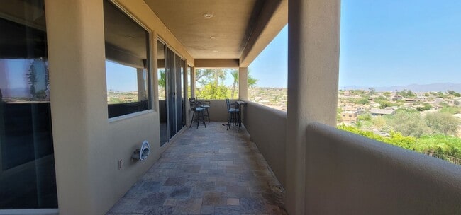 Building Photo - 16055 N Overlook Ct