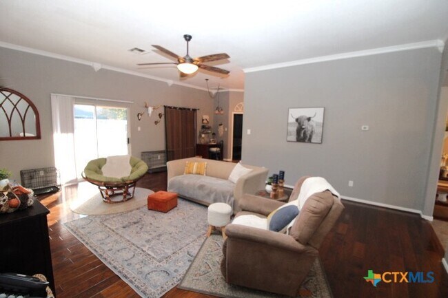 Building Photo - 775 Cactus Ln