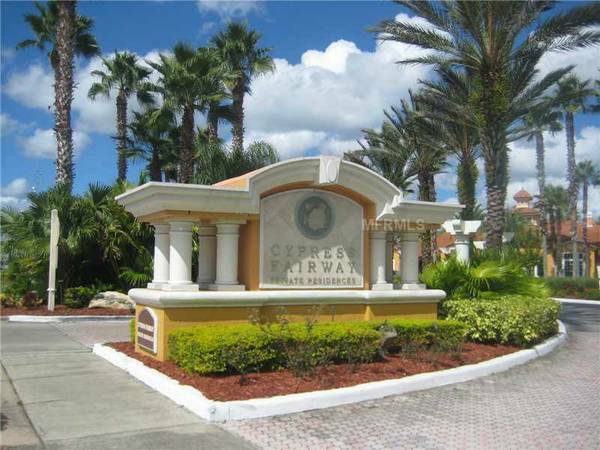 Building Photo - Spacious 2 Bed, 2 Bath Condo in Gated Comm...