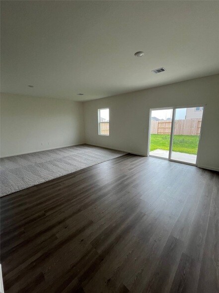 Building Photo - 5903 Grantgrala Dr