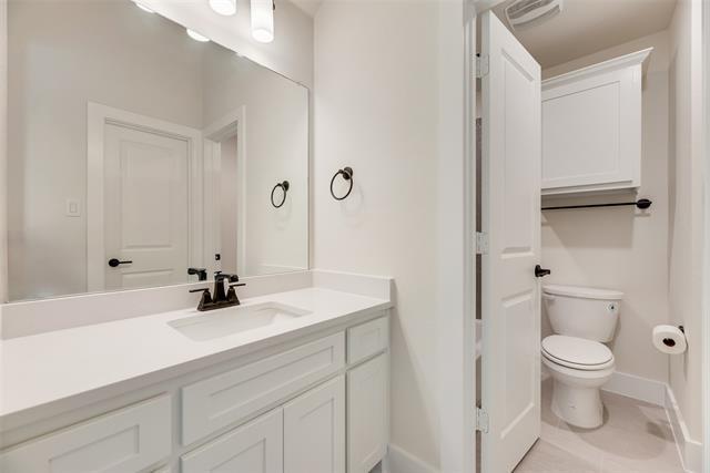 Building Photo - 1055 Modesto Dr