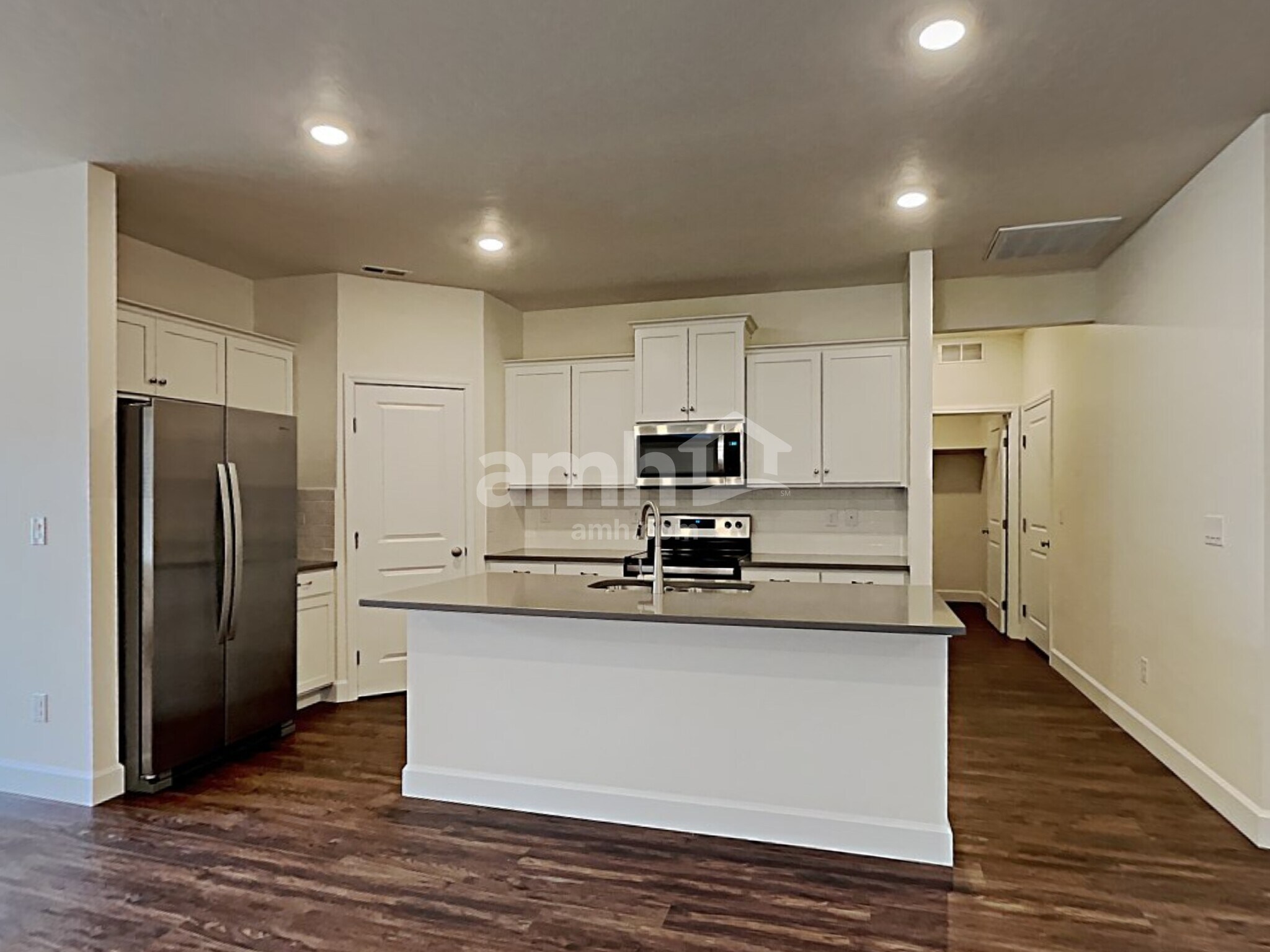 Building Photo - 1336 Alderleaf Ave