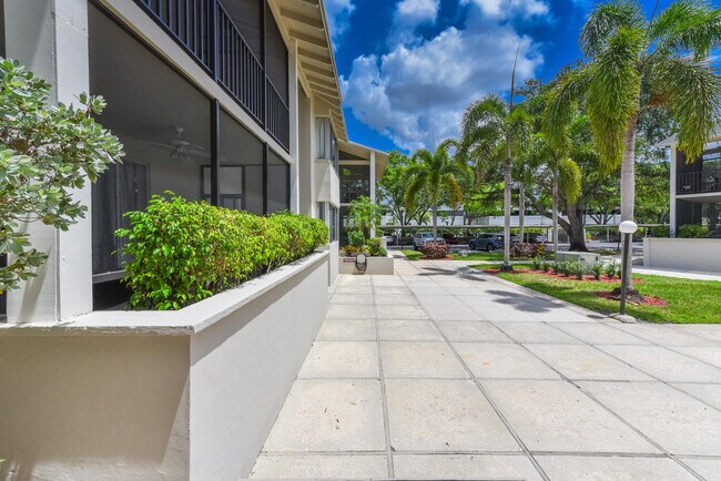 Building Photo - 11811 Ave of the PGA