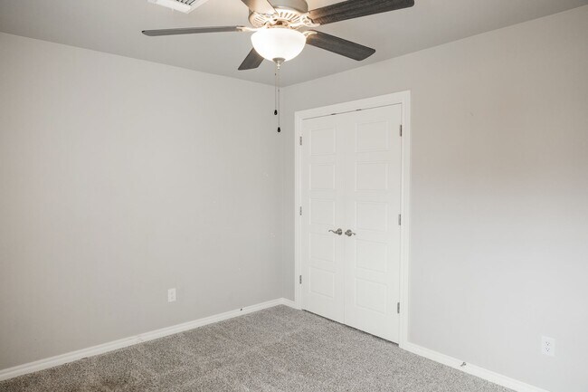 Building Photo - 3320 NW 187 Ter