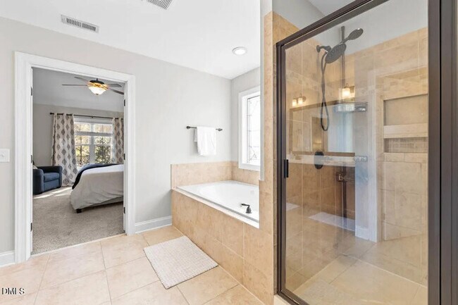 Building Photo - Earn Wealth While Leasing - Like a Homeowner - Lease to Own