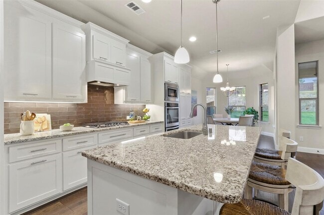 Building Photo - 11482 Misty Ridge Dr