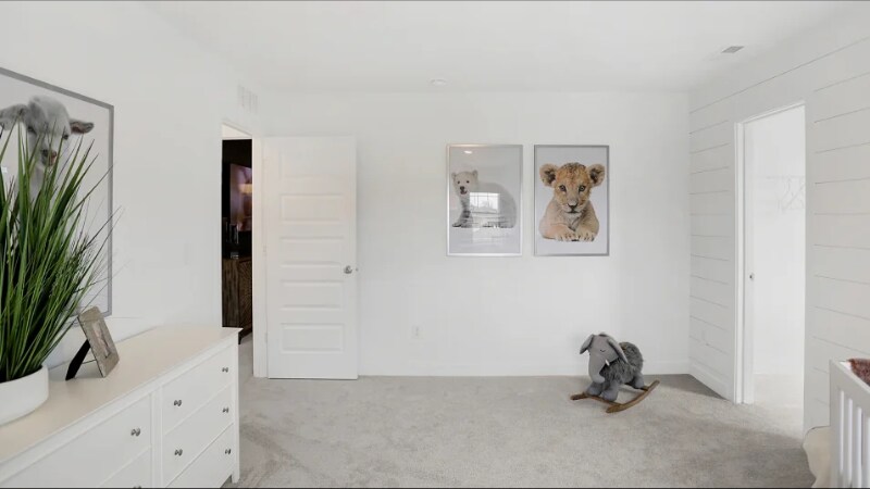 Building Photo - 3695 Pinnacle Dr