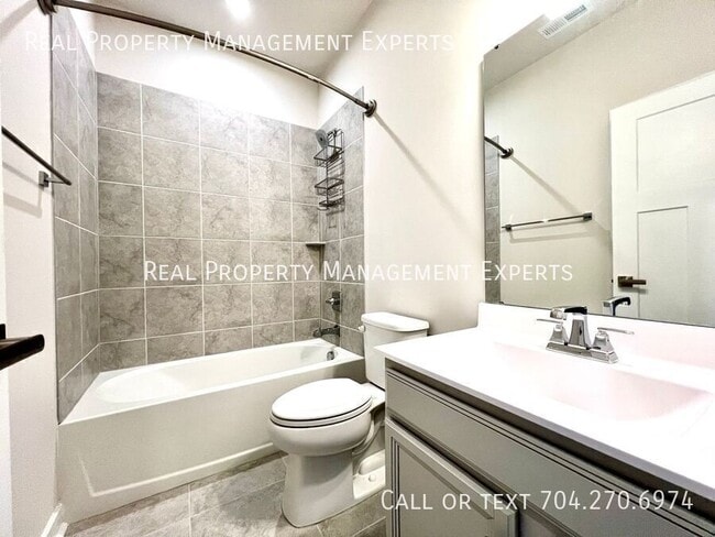 Building Photo - 1609 Aspire St