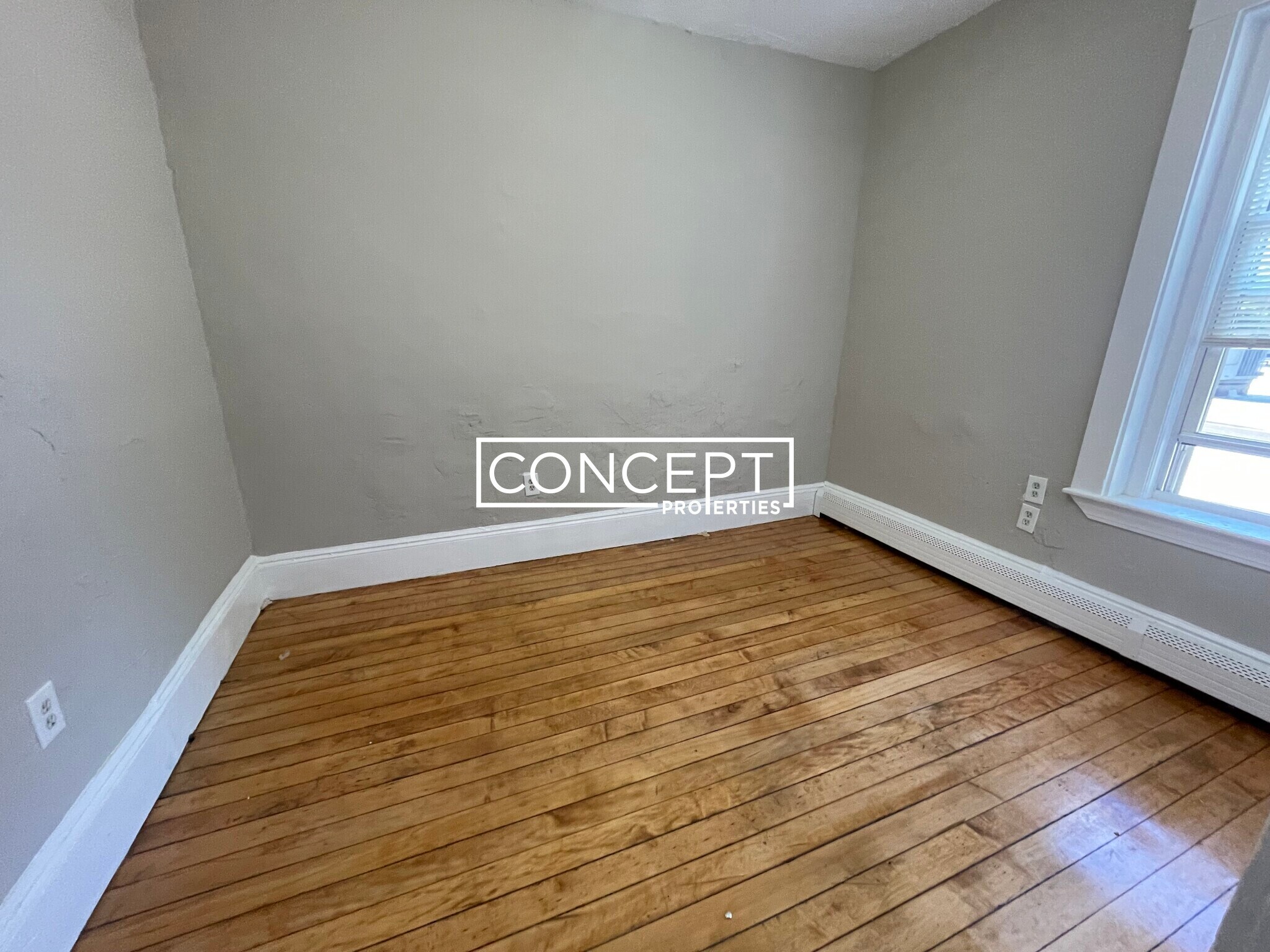 Building Photo - 270 Bowdoin St