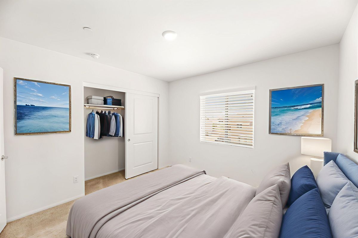 Building Photo - 28357 Cats Claw Dr