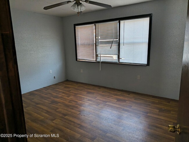 Building Photo - 2001 Price St