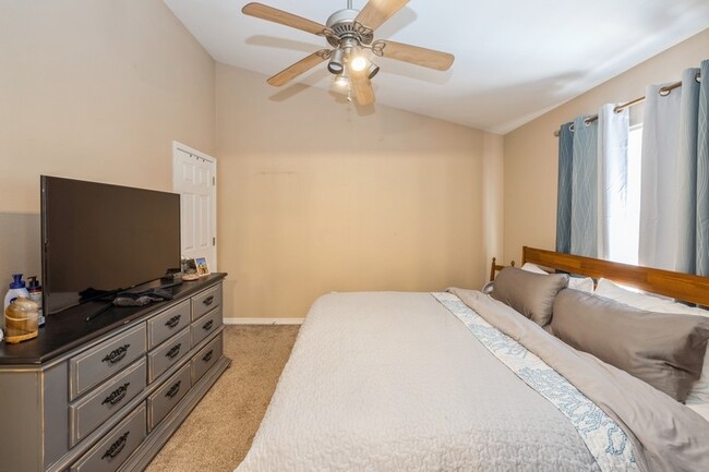 Building Photo - 7451 Harvest Village Ct