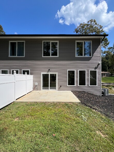 Building Photo - 1533 Westop Trail