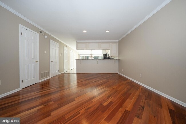Building Photo - 344 Brigade Ct