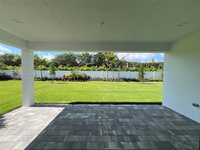 Building Photo - 9172 Silver Marsh Ln