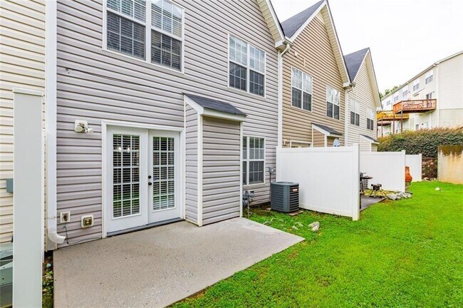 Building Photo - 6726 Gallant Ct SE