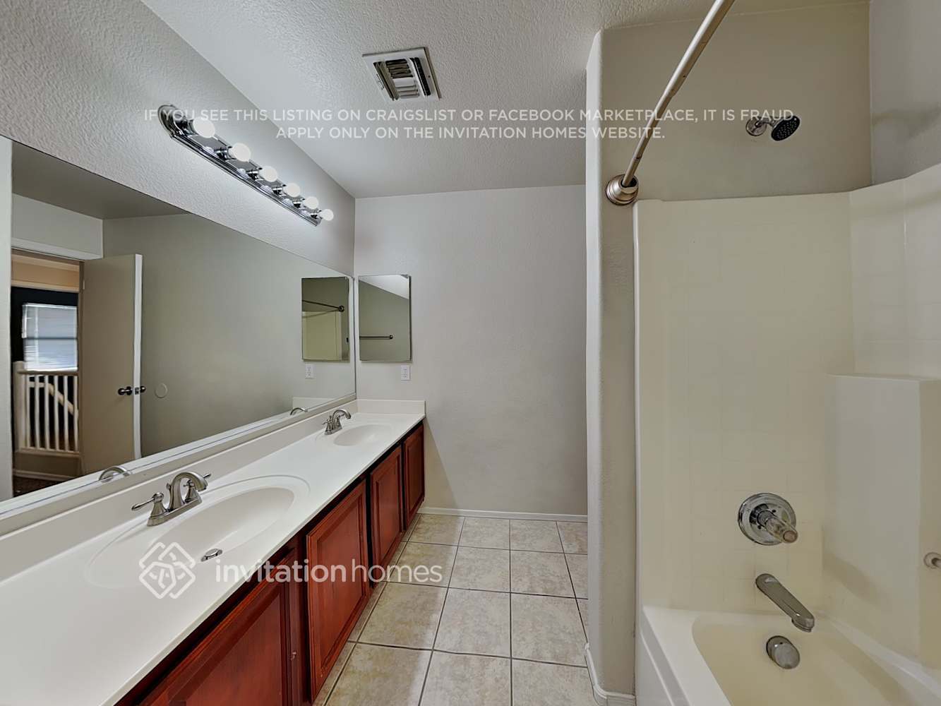 Building Photo - 8231 W Carol Ave