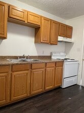 Building Photo - 2100 Daley Street