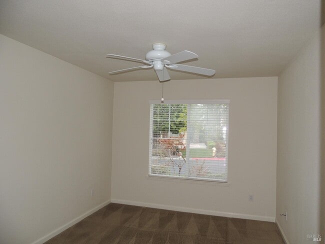 Building Photo - 265 Conway Dr