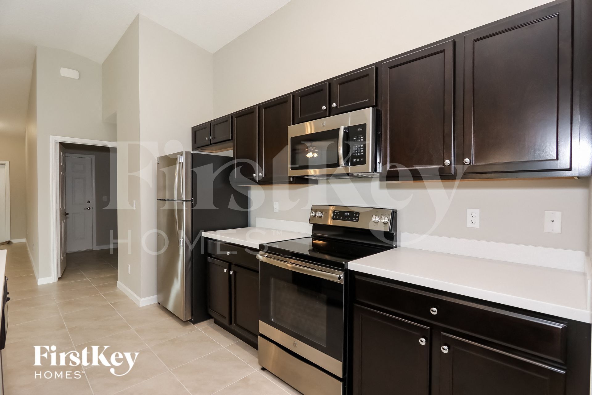 Building Photo - 843 SW Andrew Rd