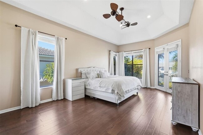 Building Photo - 909 Allegro Ln