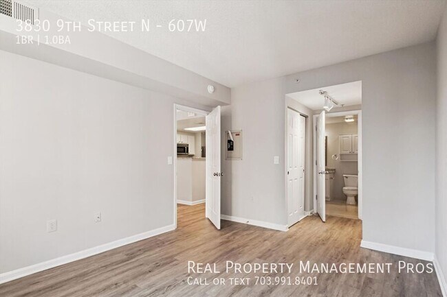 Building Photo - 3830 9th St N