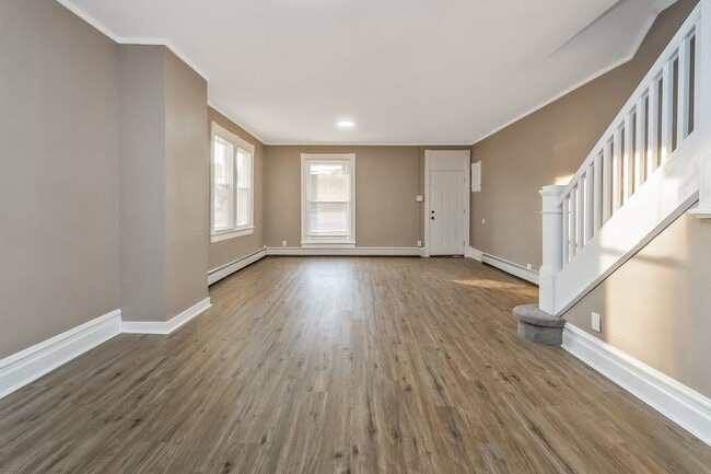 Building Photo - Spacious 3-Bed + Office Home in Slatington — Fresh Floors & Flexible Layout