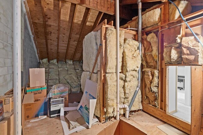 Building Photo - 5537 Sea Forest Dr