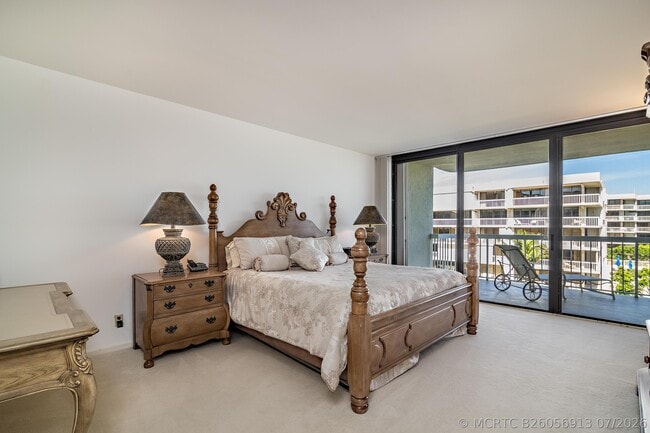 Building Photo - 3300 S Ocean Blvd
