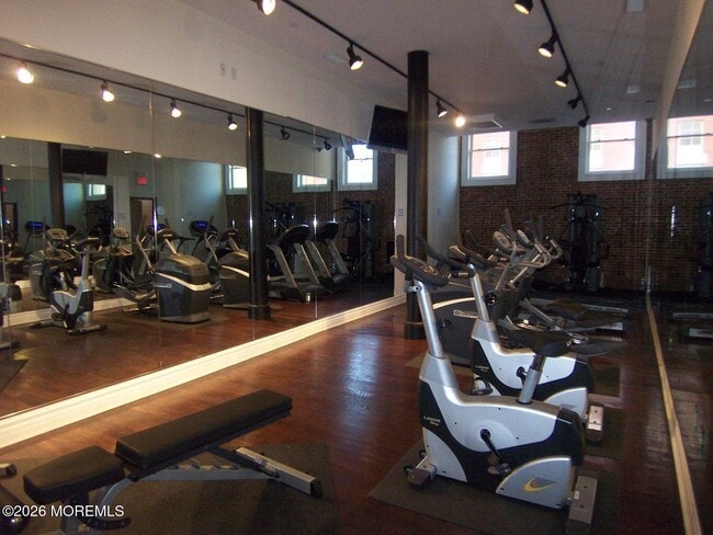 Building Photo - 300 Emory St