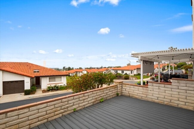 Building Photo - 2-Bed, 2.5 Bath Ocean View Townhome in Alta Mira Carlsbad