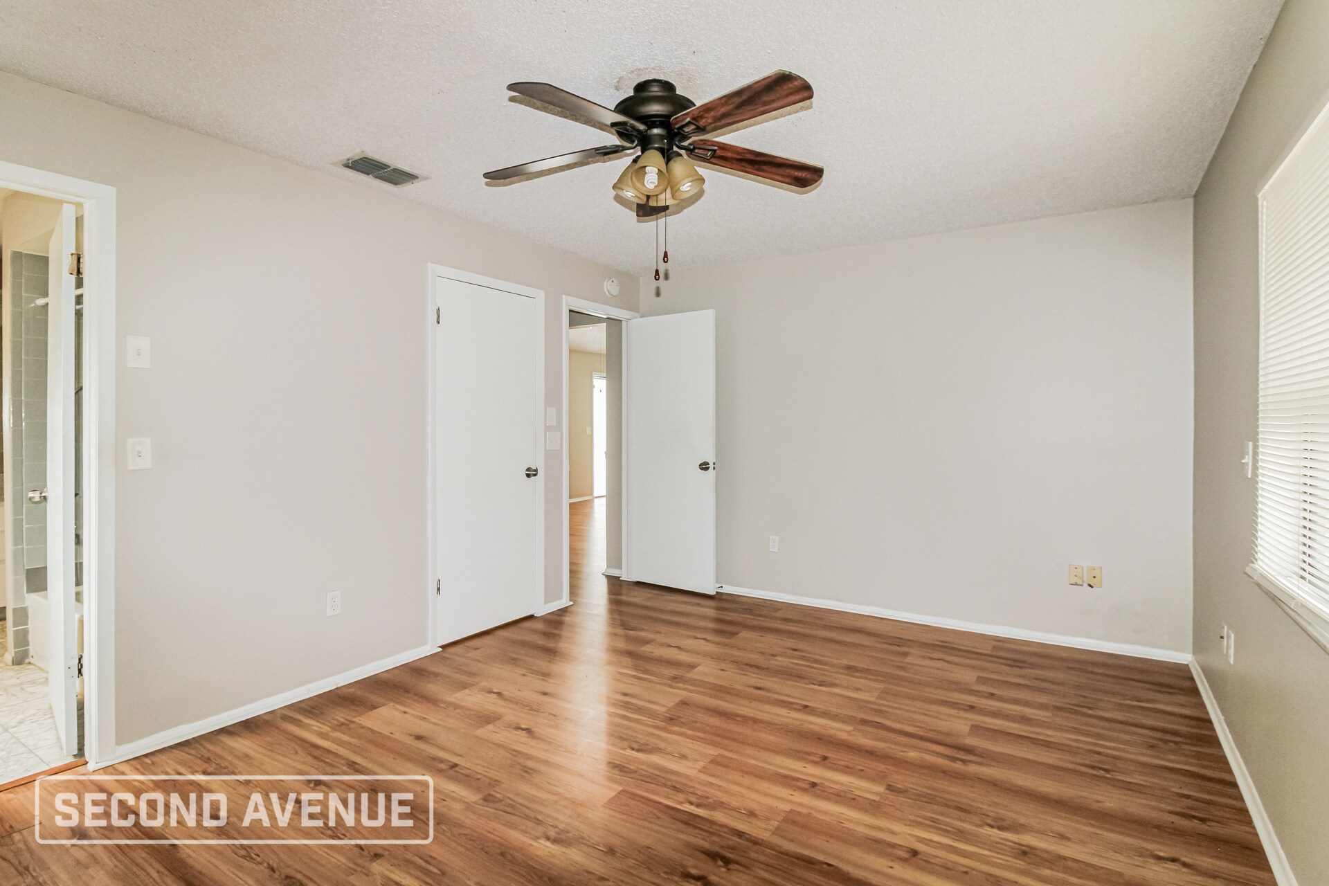 Building Photo - 7231 Box Elder DR