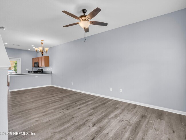 Building Photo - 422 Cabernet Pl