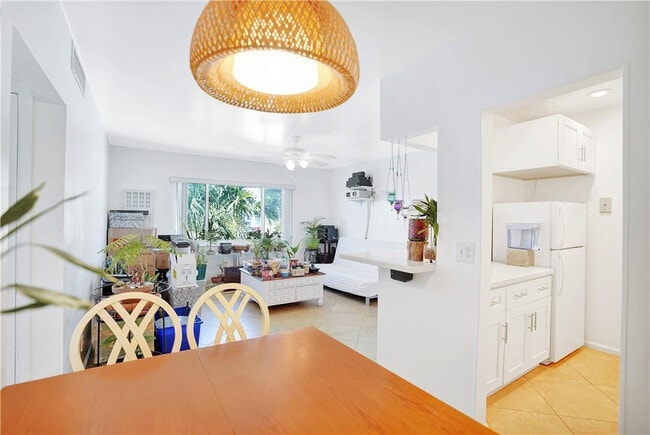 Building Photo - 5700 NE 22nd Way