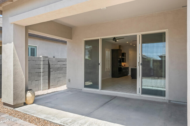 Building Photo - 6611 E Marisa Ln