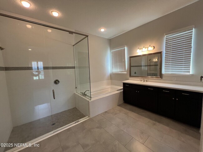 Building Photo - 202 Galleon Dr