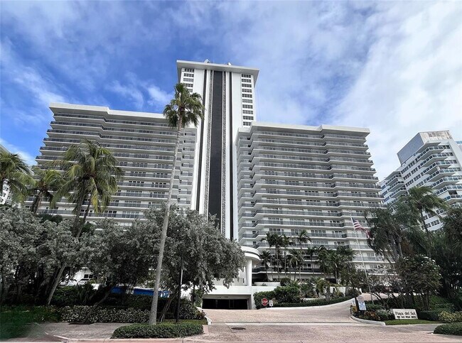 Building Photo - 3500 Galt Ocean Dr
