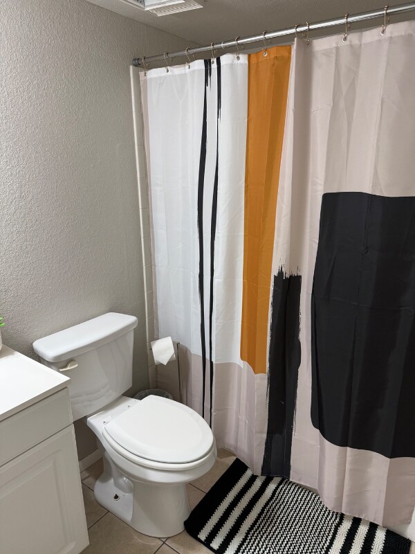 Building Photo - 11 August Ln