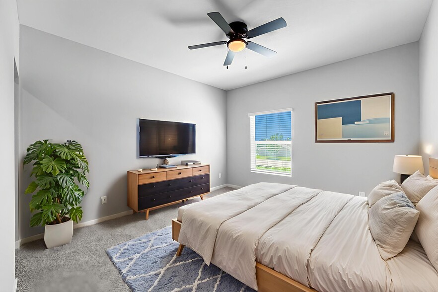 Primary Photo - Sagebrook