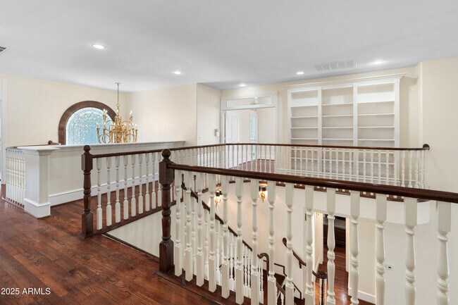Building Photo - 5820 W Del Lago Cir