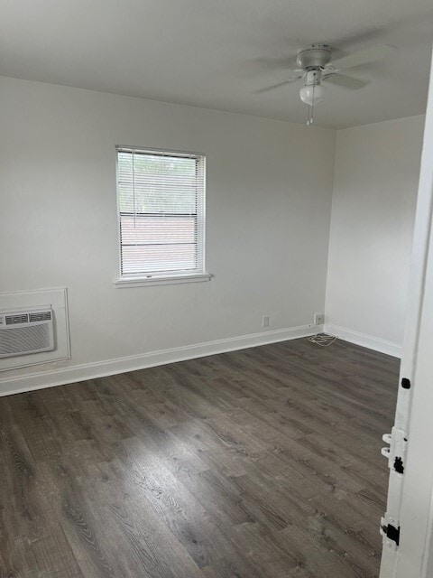 Building Photo - 321 Conniston Rd