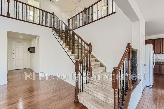 Building Photo - 645 W 171st Pl