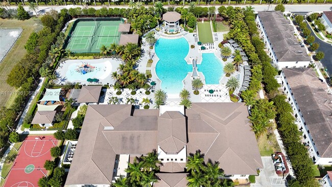 Building Photo - 10455 NW 82nd St