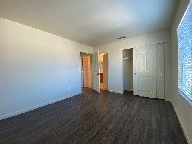 Building Photo - 3 Bedroom, 2.5 Bath, 1,505 sq. ft. home in...