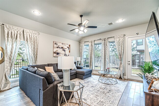 Building Photo - 15022 Concho River Wy