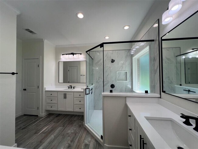 Building Photo - 117 Cotton Rows Ln