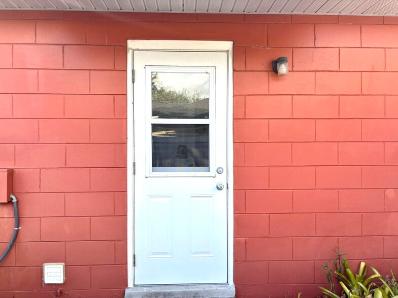 Building Photo - 9526 Brimton Dr