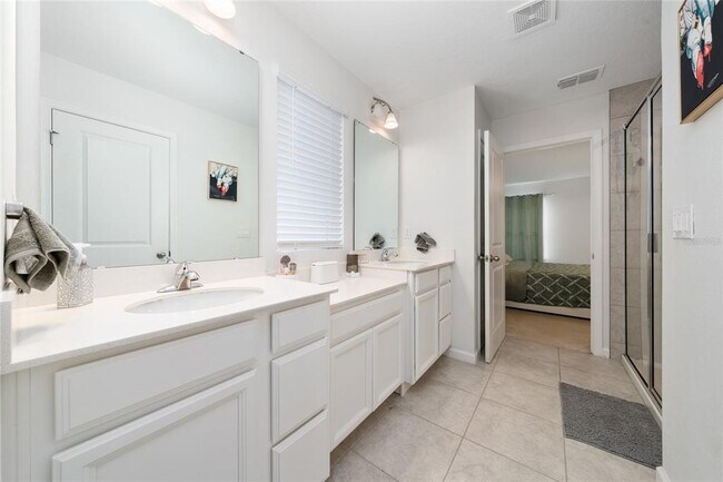 Building Photo - 3173 Armstrong Spring Dr