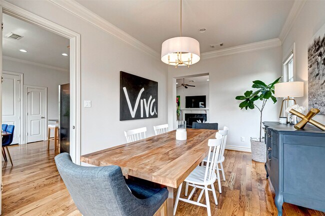 Building Photo - 1514 Summer St